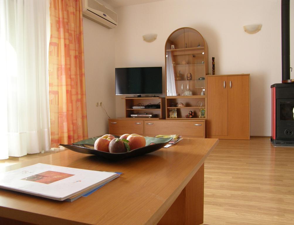 Apartment Zaton  Extérieur photo